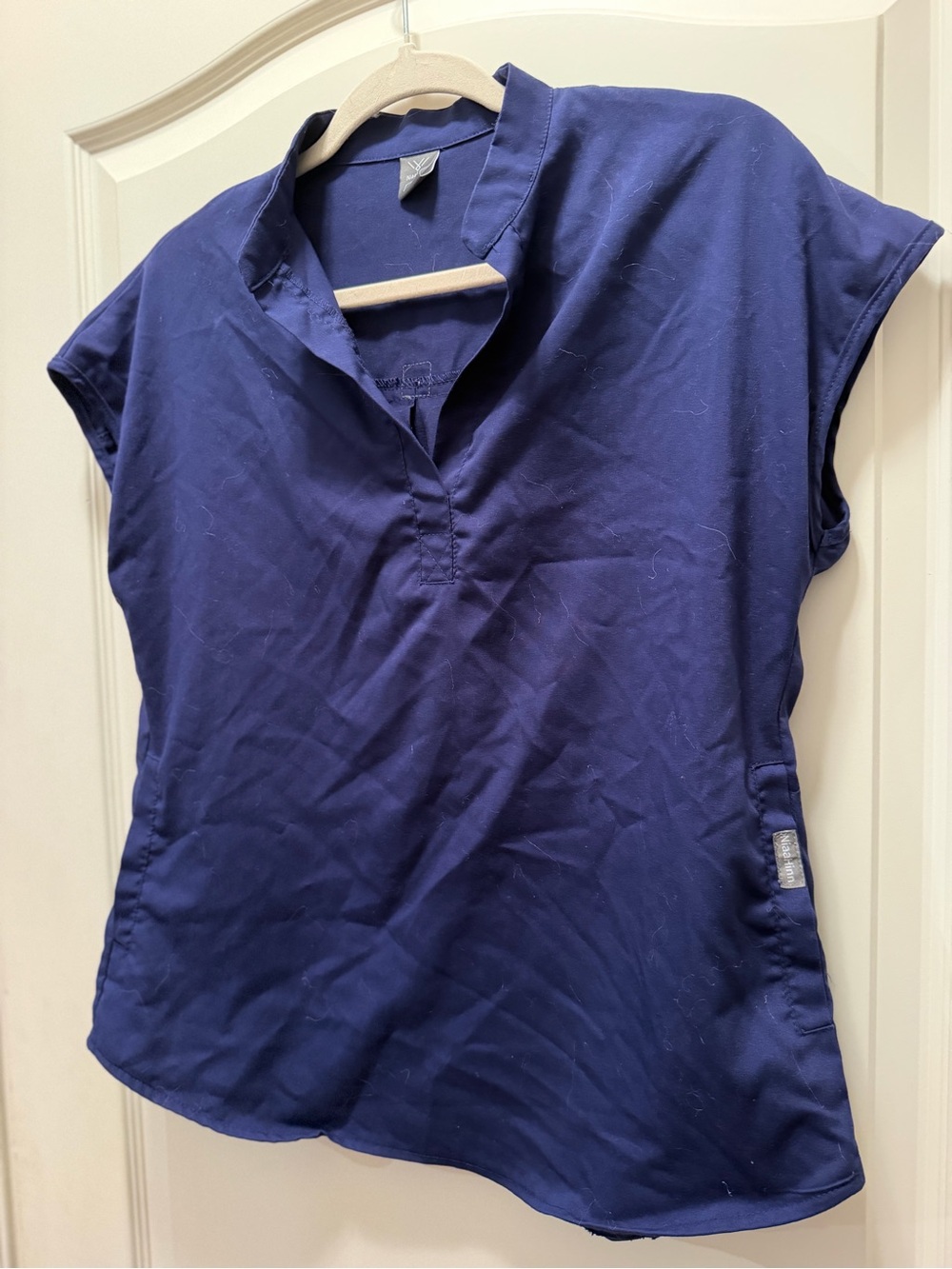 Ninahin Women’s Navy Rafaella Style Scrub Top! - Picture 4 of 7